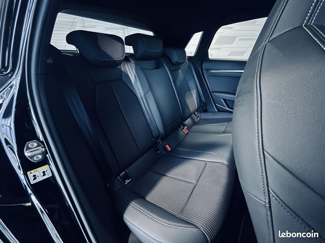 AUDI A3 Sportback 35 TFSI Mild Hybrid 150 S tronic 7 S Line (image 19)