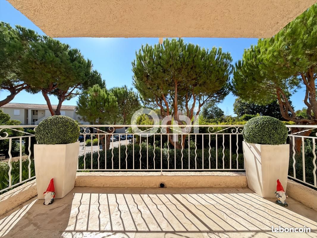 Appartement 1 pièce 35 m² · à Saint-Cyr-sur-Mer · 35 m² · 219 000 €