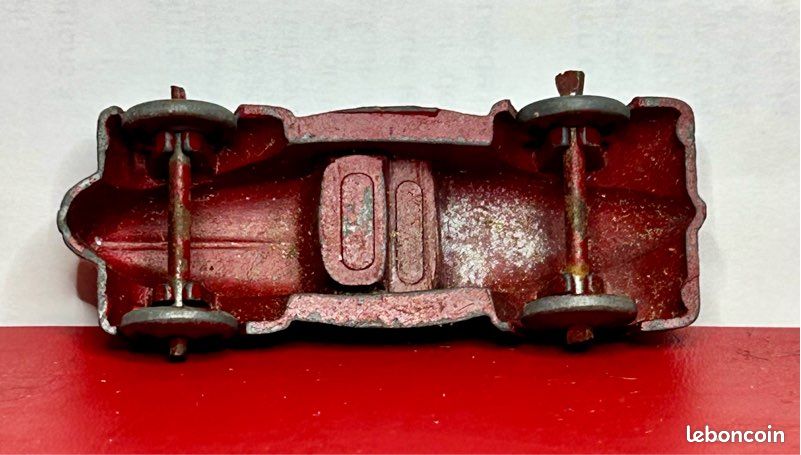 Voiture Vintage Métal MagiDeal – Modèle Rétro 20 Cm, Décoration Et Photo !