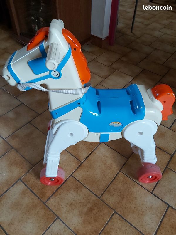 Cheval a bascule (image 1)