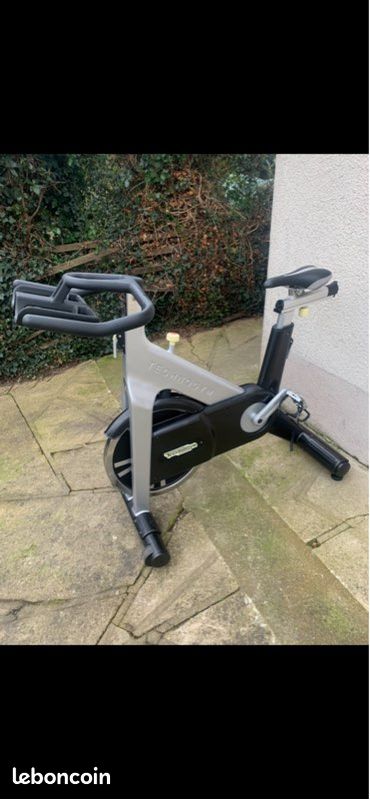 Vélo pro biking spinning rpm technogym groupe cycle 280e (image 1)