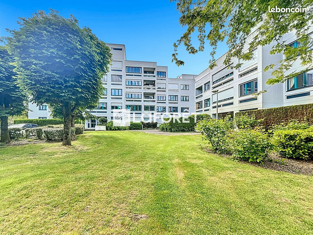 Appartement 6 pièces 120 m² · à Mont-Saint-Aignan · 120 m² · 255 000 €