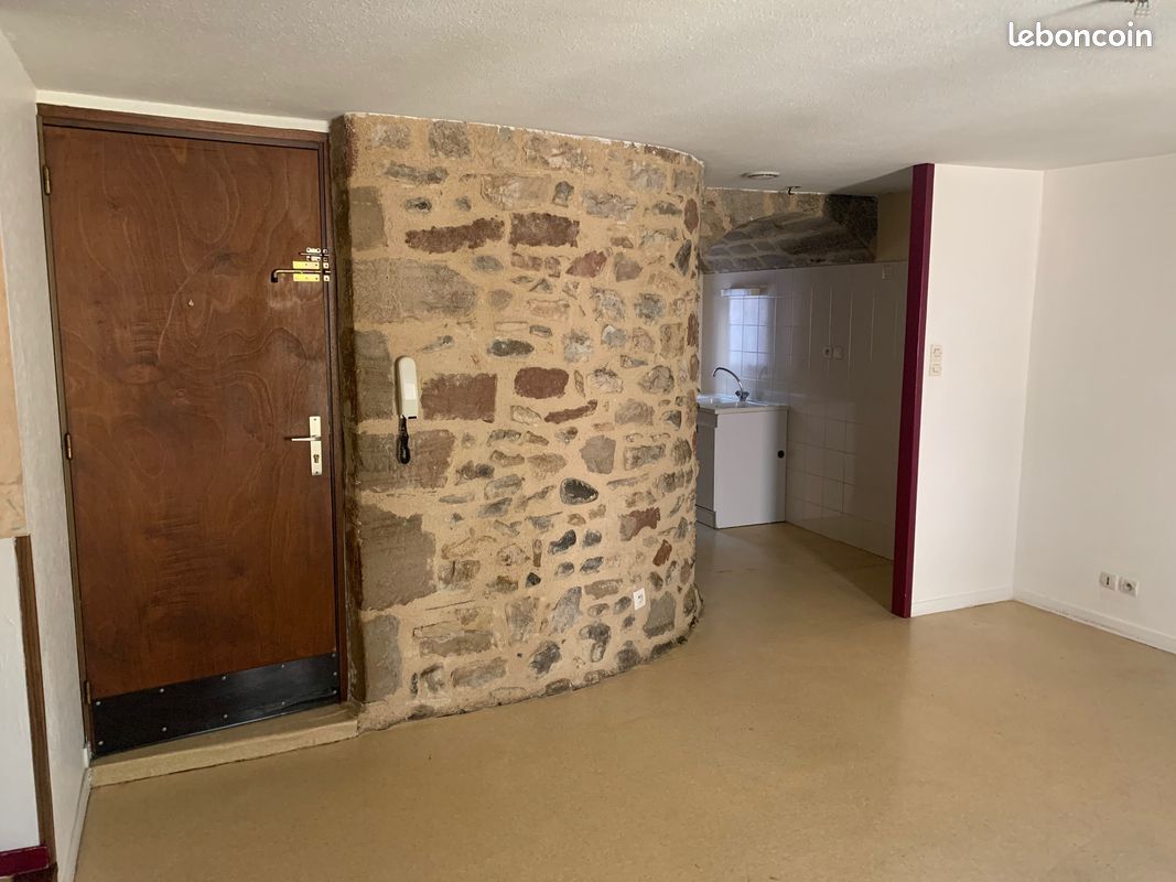 Appartement 3 pièces 60 m² · à Espalion · 60 m² · 374 €/mois