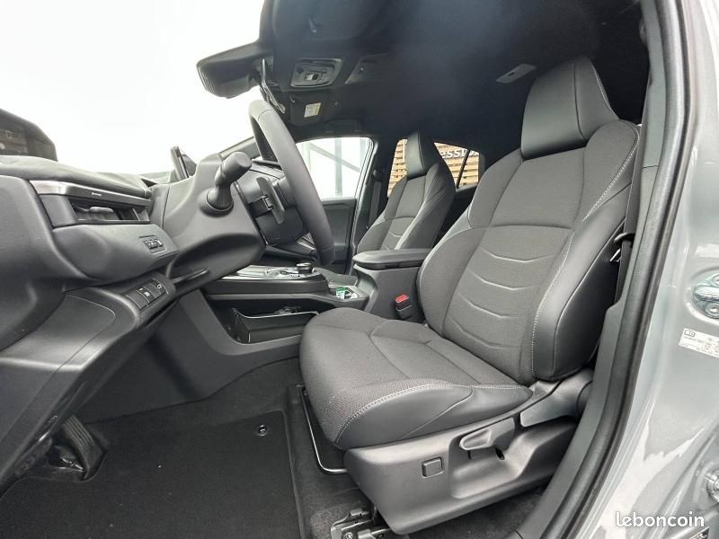 Toyota C-HR+ 224ch 77kWh Design Grande Autonomie (image 17)