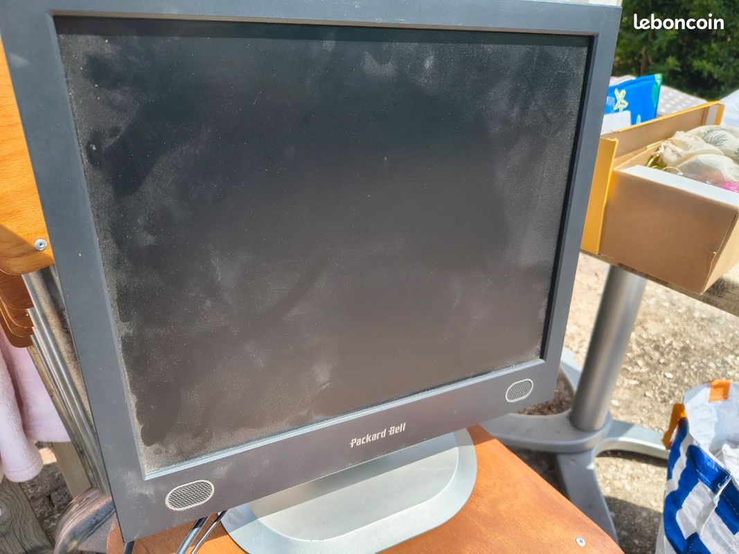 Écran ordinateur 15" - HP intégré (image 1)