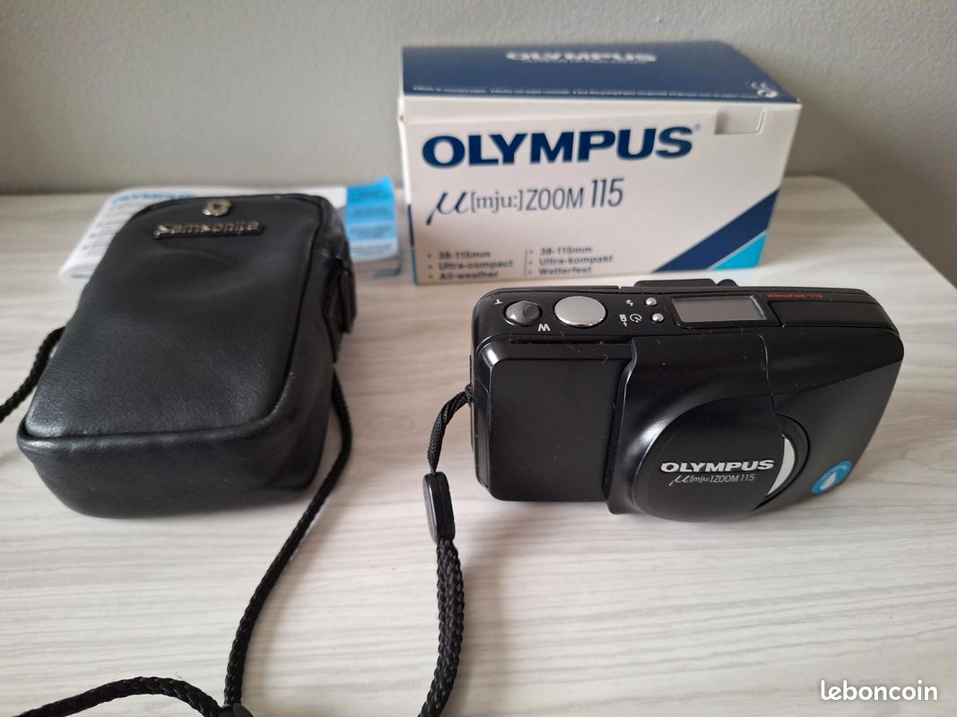 Appareil Photo Vintage Olympus OZ 115 - 38-115mm, Argenté, Made In Japan - Fonctionnel Et Rétro !