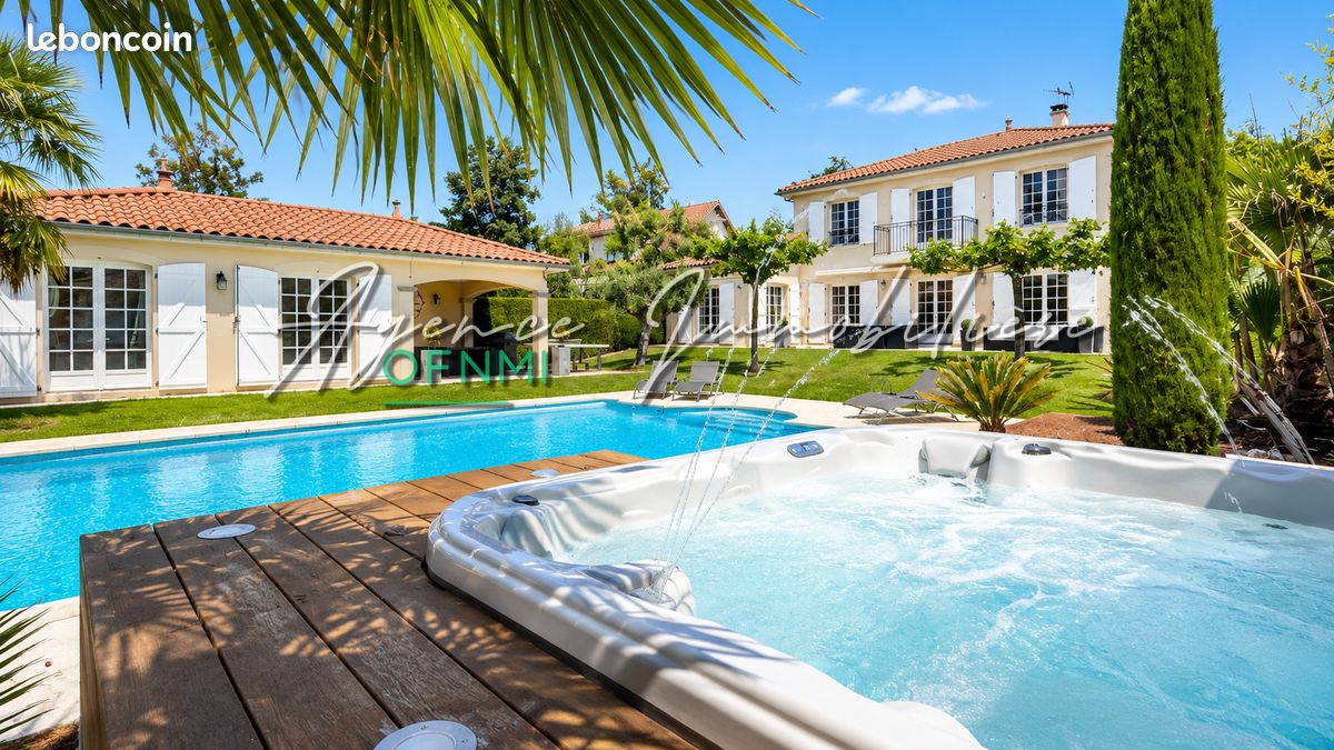 Maison 7 pièces 186 m² · à Saint-Bonnet-les-Oules · 186 m² · 749 500 €