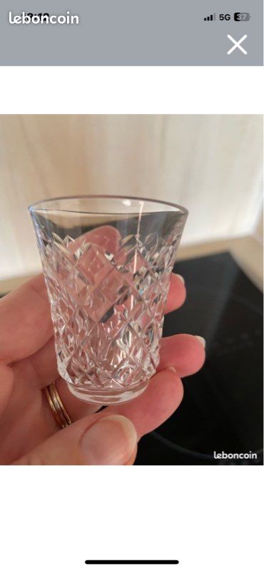 Petit verre en cristal saint Louis (image 1)