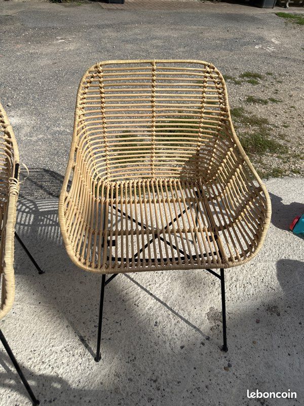 Fauteuil en rotin (meuble et design) (image 2)