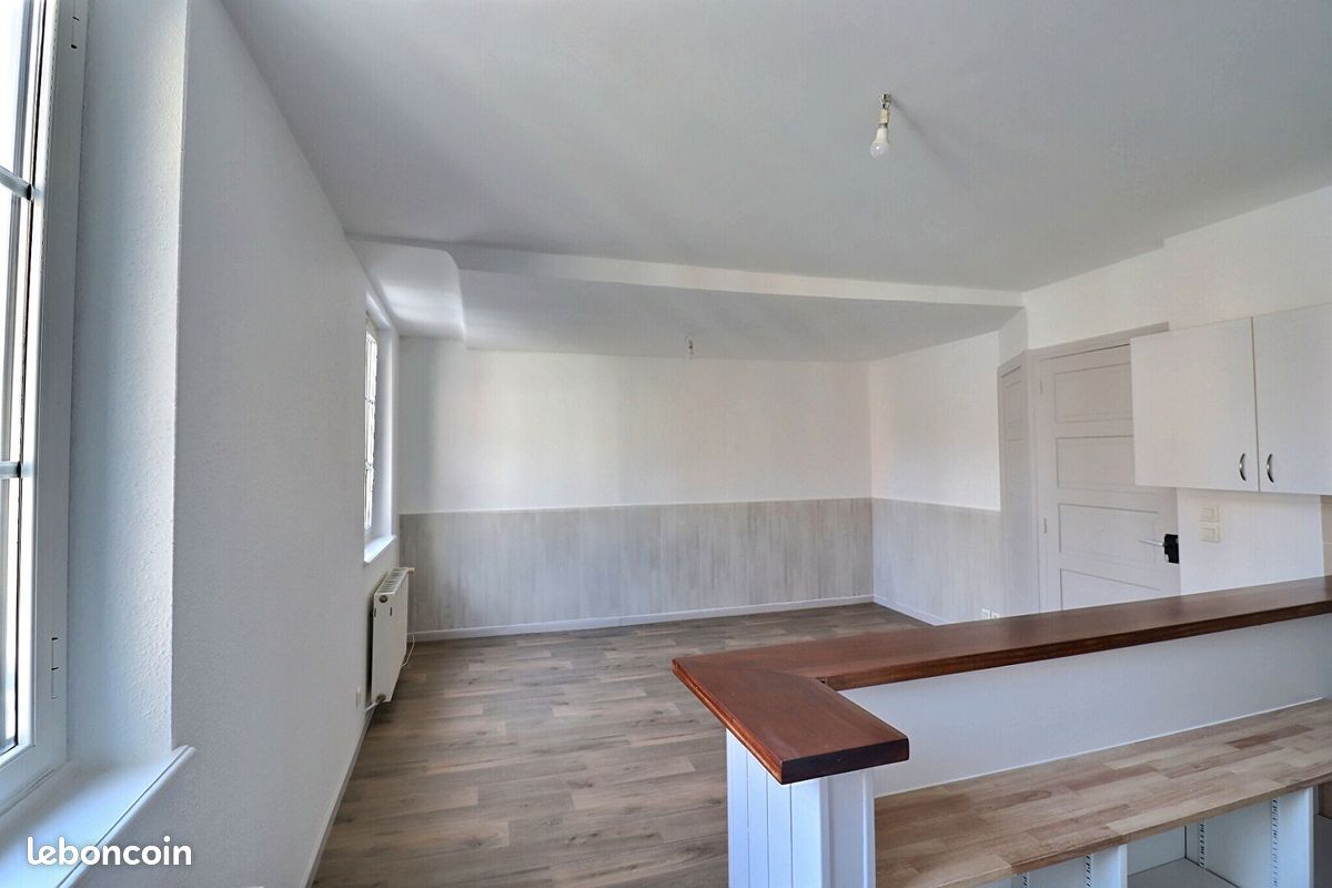 Appartement 2 pièces 51 m² · à Figeac · 51 m² · 552 €/mois