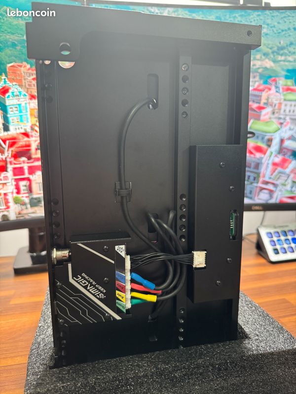 Simagic P1000 + Haptic Reactor (x2) (image 7)
