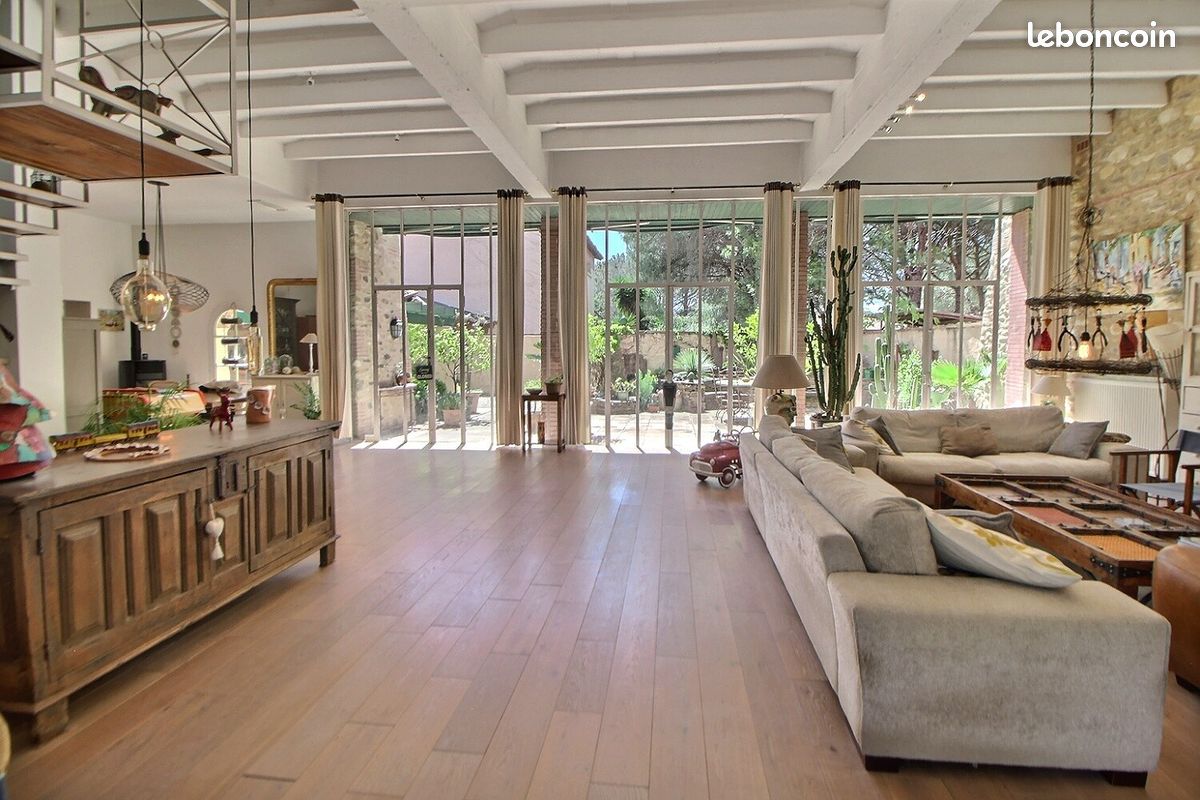 Maison 6 pièces 345 m² · à Saleilles · 345 m² · 1 352 000 €
