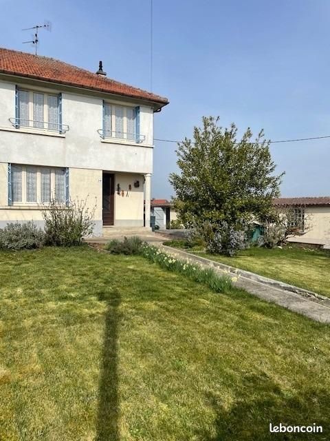 Maison 4 pièces 85 m² · à Charmes · 85 m² · 95 500 €