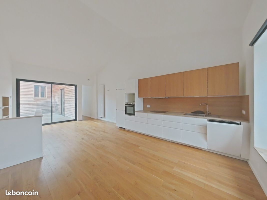Appartement 4 pièces 95 m² · à Saint-Just-Saint-Rambert · 95 m² · 990 €