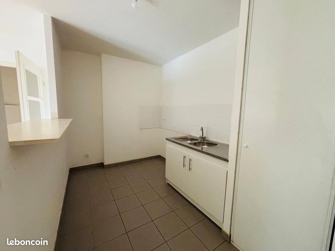 Appartement a louer asnieres-sur-seine - 3 pièce(s) - 65 m2 - Surfyn