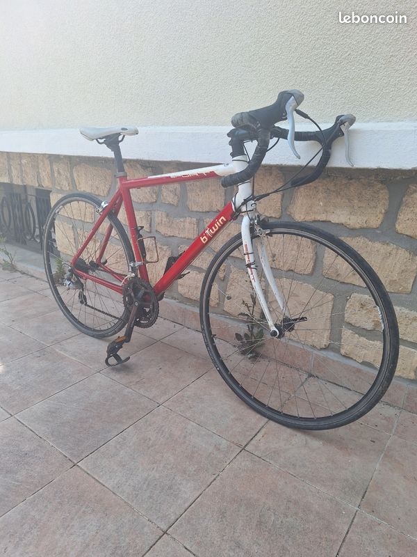 Btwin Velo Course Neuf Vélo De Route B-twin Vélos