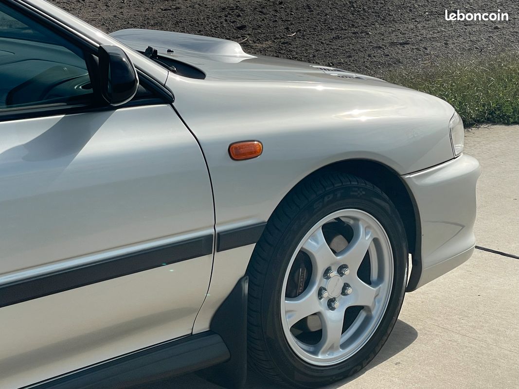 Subaru Impreza 2.0 GT Turbo AWD 1999 | 1 Propriétaire | 88.000KM | Collector (image 7)