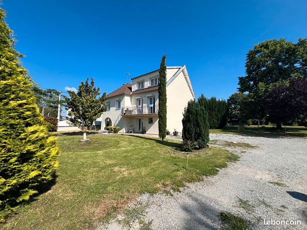 Propriété 8 pièces 178 m²