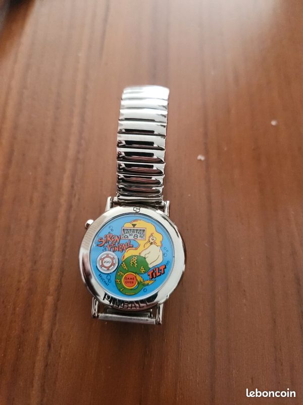 Montre vintage beuchat neuf pinball avec petit pète sur la vitre (image 2)