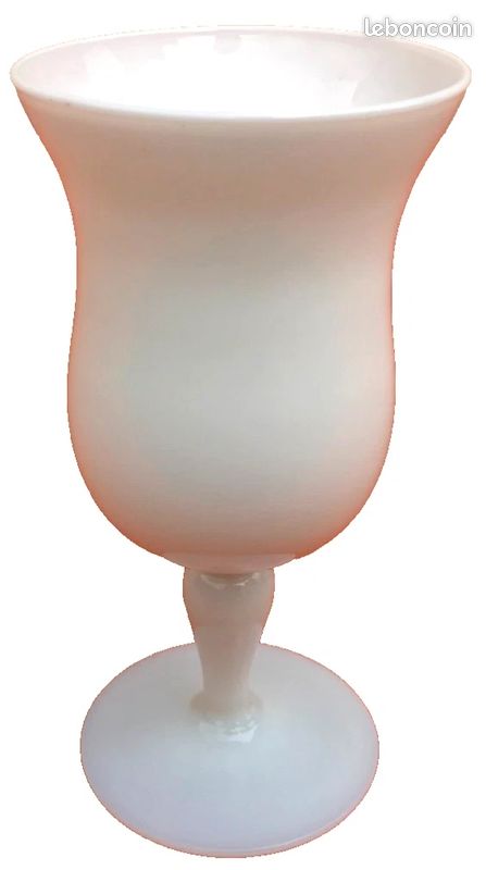 Vase opaline blanche (image 5)