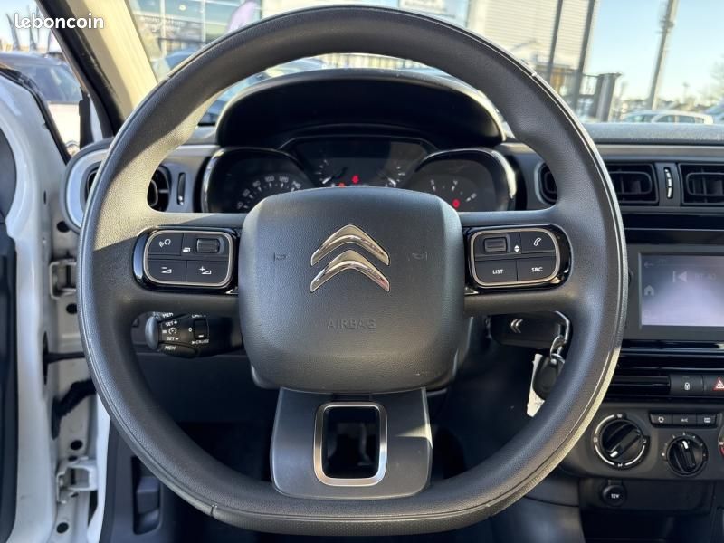 Citroen C3 1.2 PureTech 83ch S&S Feel 122-123g (image 12)