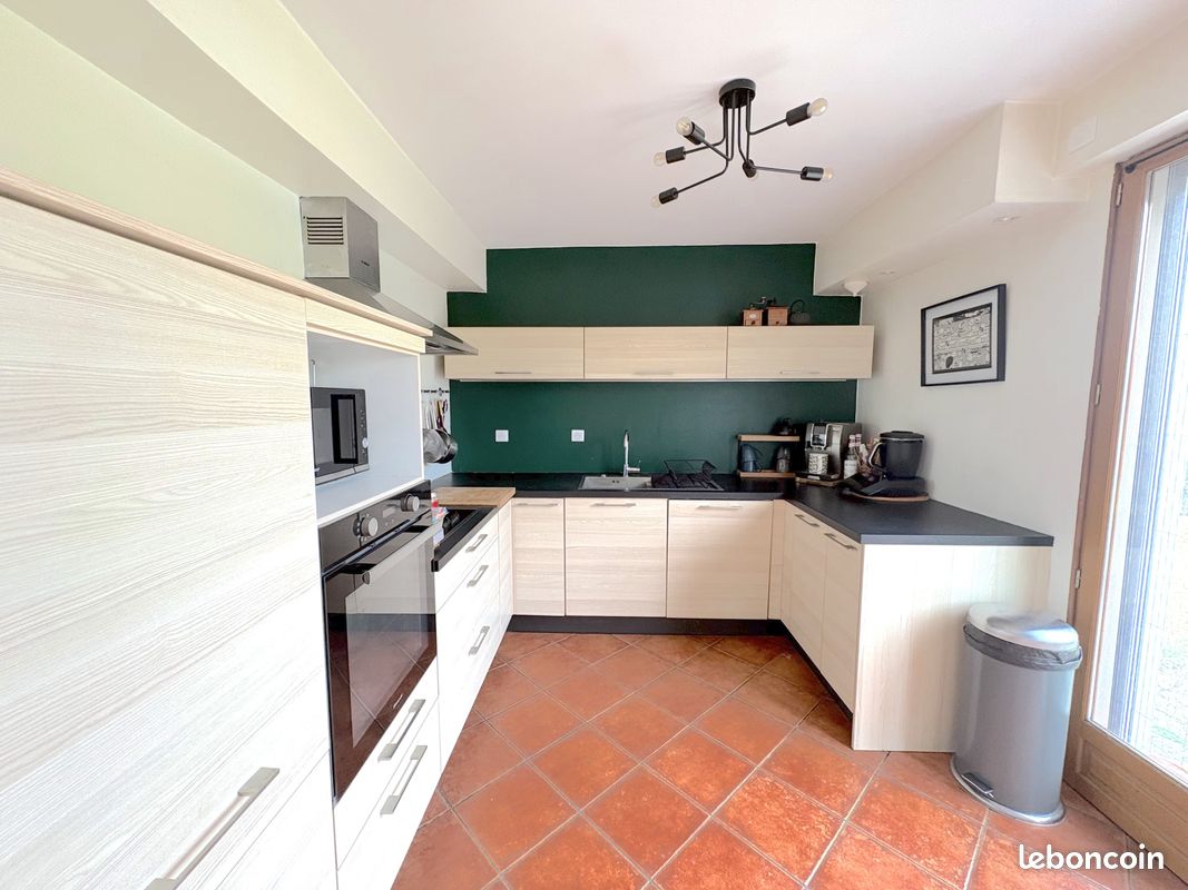 Maison 5 pièces 100 m² · à Fenouillet · 100 m² · 295 000 €