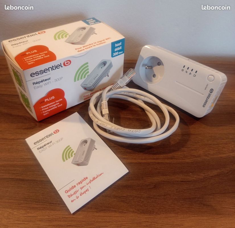 Répéteur WiFi 300 Mbps avec prise – Comme neuf (image 3)