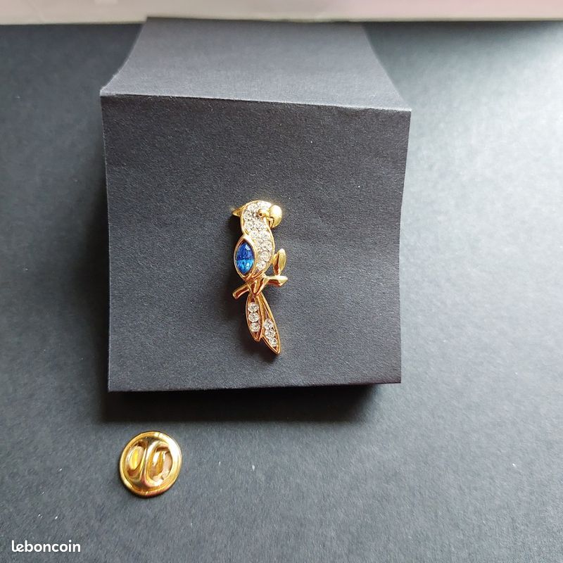 BROCHE VINTAGE Perroquet En Argent Massif Avec Marcasites - Avec Poinçon 'crabe' - Bijou Ancien - Occasion
