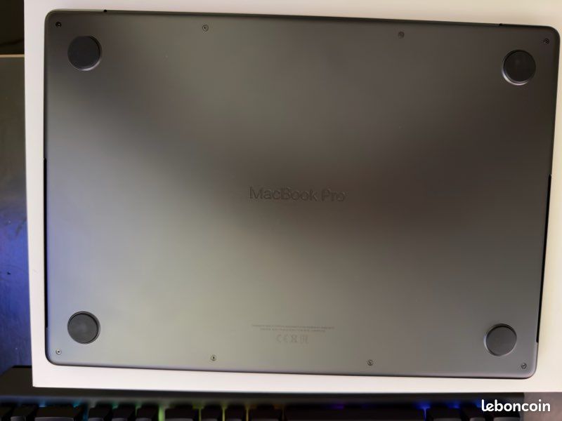 MacBook Pro M4 14 Pouces - 24Go RAM, 1To SSD - Neuf Sous Blister - Modèle 2024