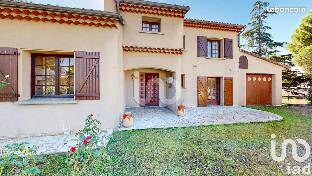 Maison 7 pièces 221 m² · à Muret · 221 m² · 336 000 €
