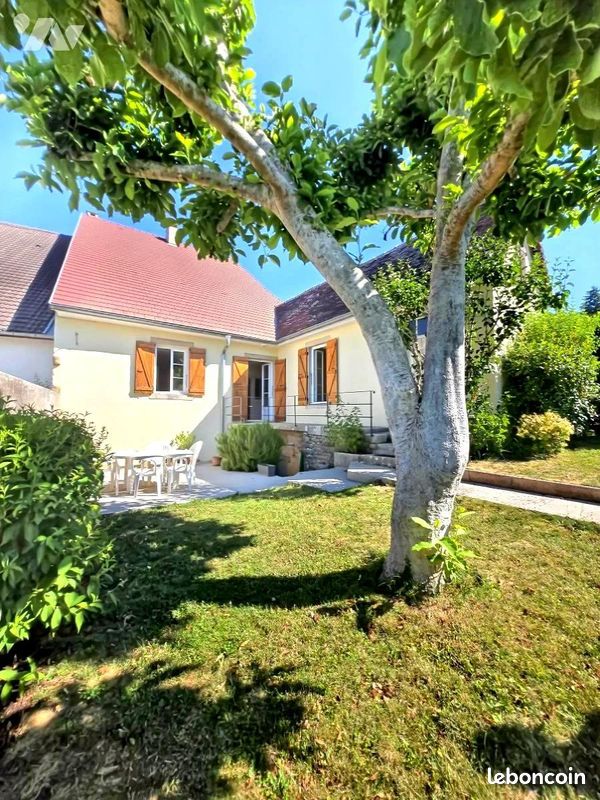 Maison 5 pièces 170 m² · à Perrigny · 170 m² · 272 000 €
