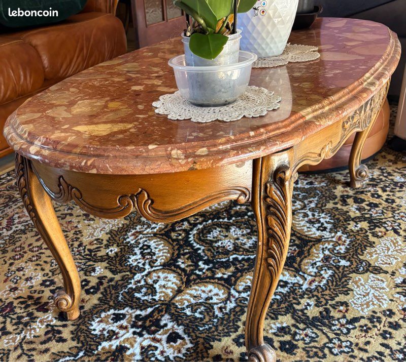 Table salon avec plateau marbre (image 1)