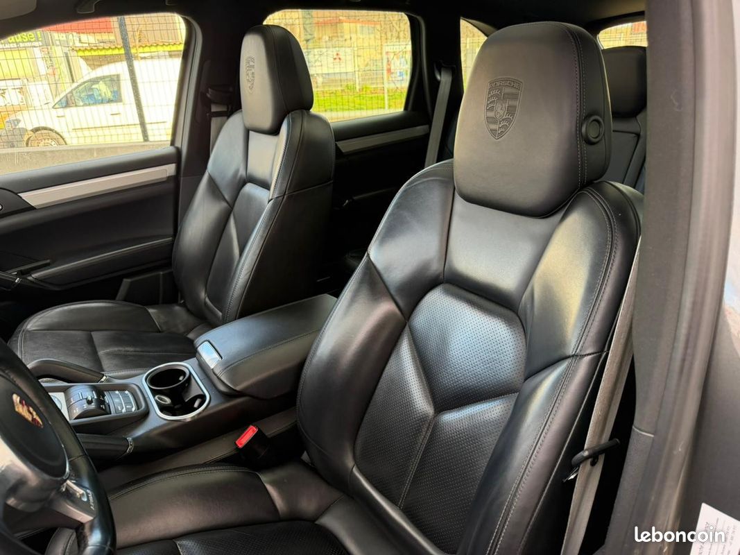 Porsche CAYENNE PORSCHE CAYENNE 4.8i V8 400 BVA Tiptronic S (image 27)