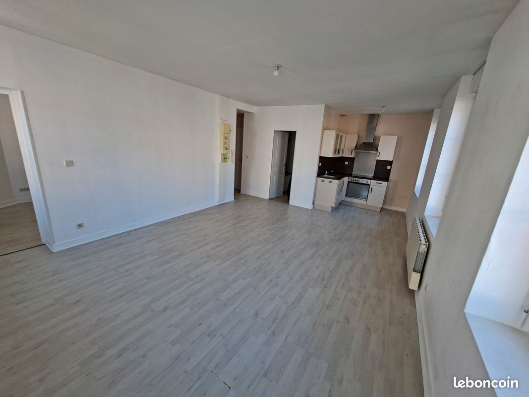 Appartement 2 pièces 46 m² · à Fécamp · 46 m² · 550 €