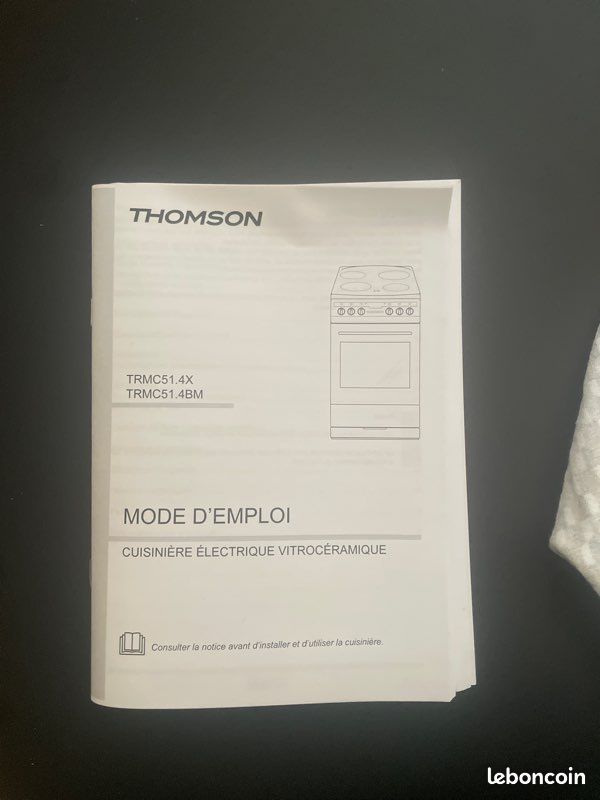Cuisinière vitrocéramique Thomson TRMC51.4X 2200 W Noir et Argent (image 14)