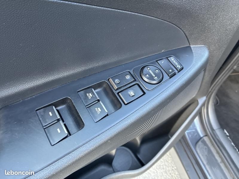 Hyundai Tucson 1.6 CRDI 136ch Hybrid 48V Creative DCT7 (image 20)