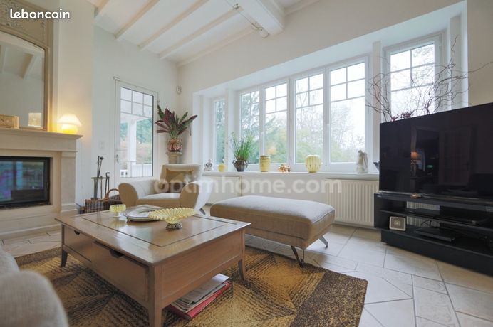Maison 7 pièces 190 m²