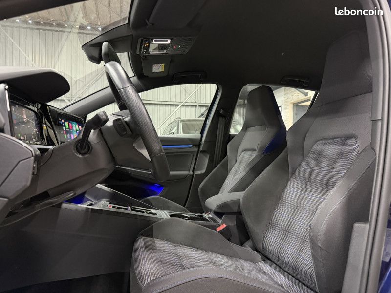 Volkswagen GOLF VIII 245CH DSG6 [ Digital Cockpit Pro - LED Plus - Caméra - Ambiance 30 couleurs ] (image 9)