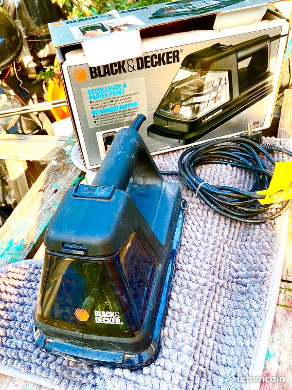 Decolleuse de papier peint black et Decker compacte pas cher (image 1)