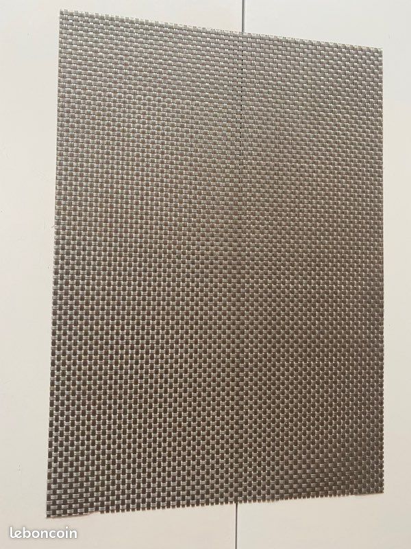 Set de table gris argent (image 1)