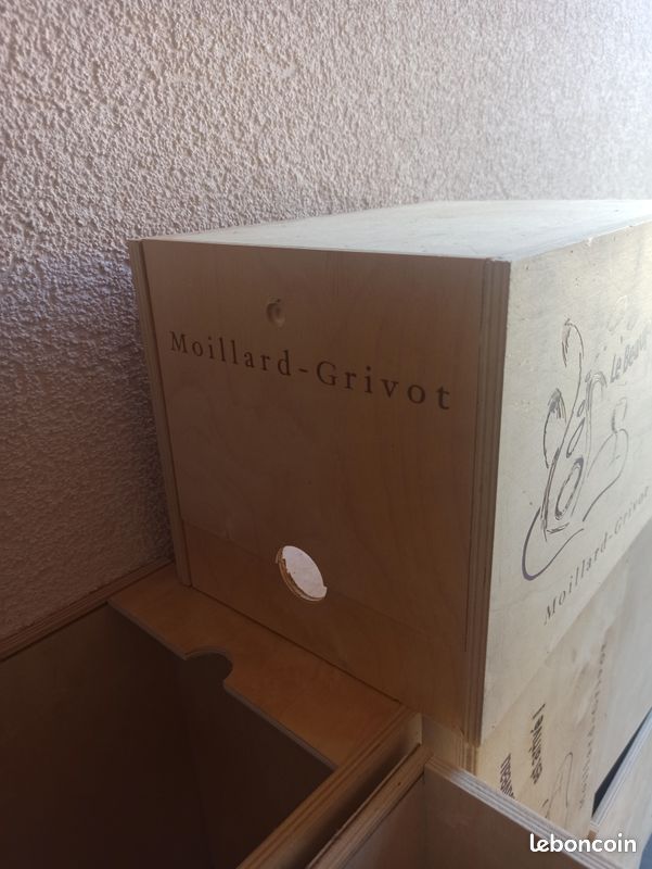10 caisses vides de vin Beaujolais (image 2)