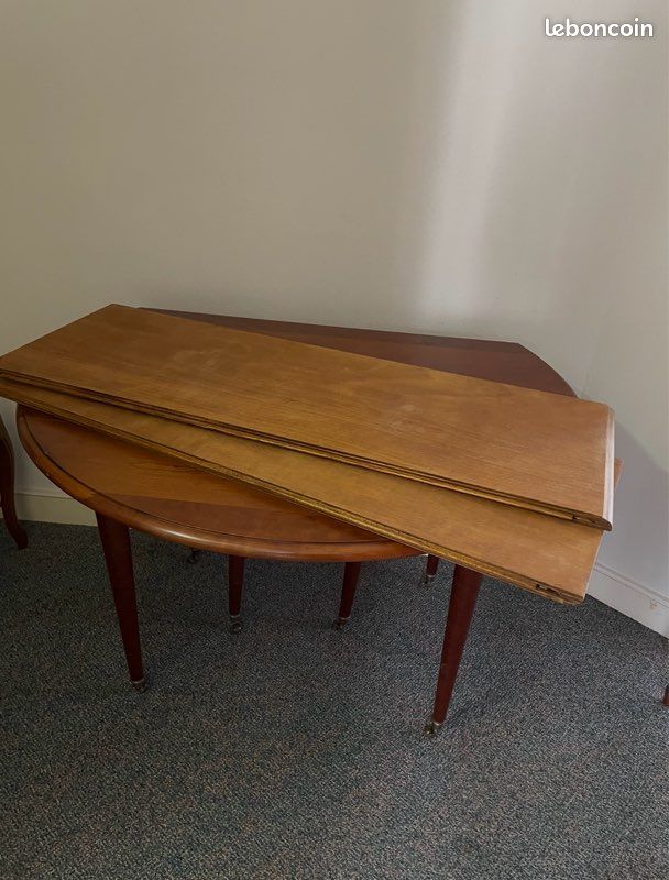 Table style Louis Philippe (image 1)