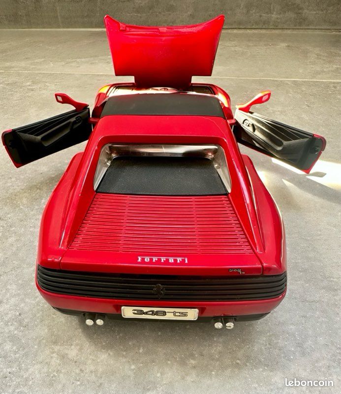 Miniature Maisto 1/18 - Ferrari 348 TS Cabriolet Rouge - Collection