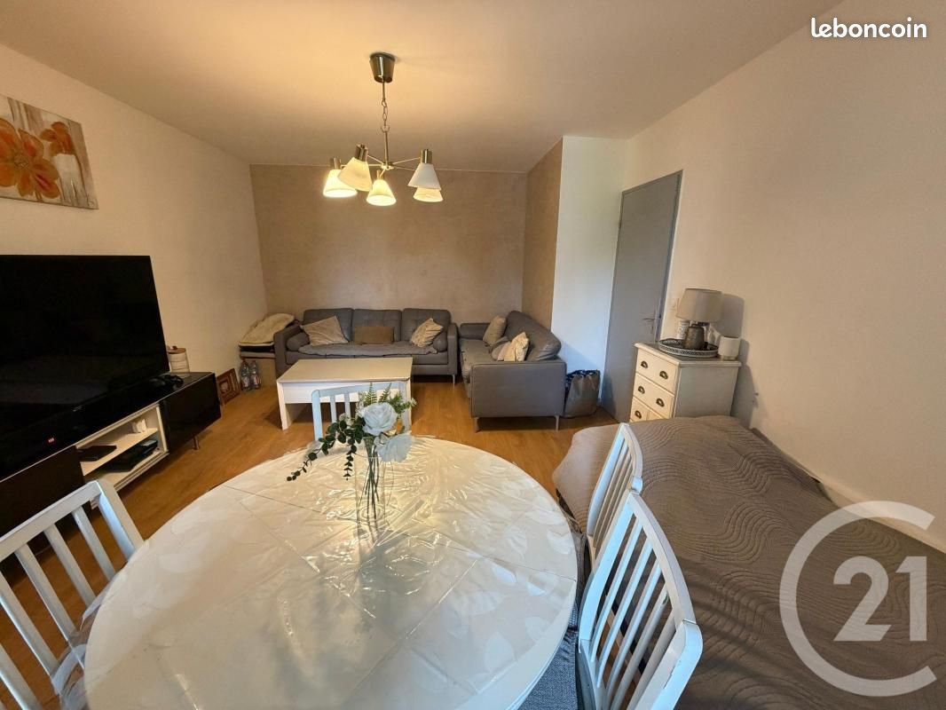 Appartement 3 pièces 67 m² · à Sartrouville · 67 m² · 185 000 €