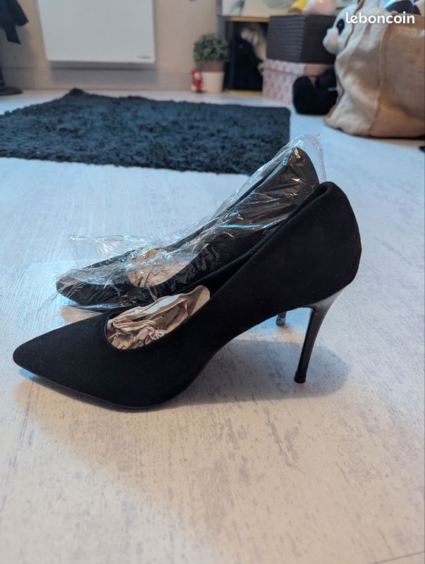 Chaussures neuves (image 1)