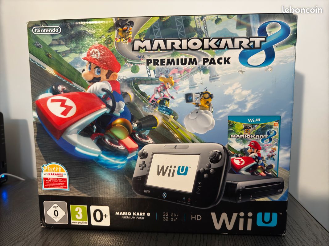 Wii U 32Go Noir pack Mario Kart 8 + 4 jeux (image 1)