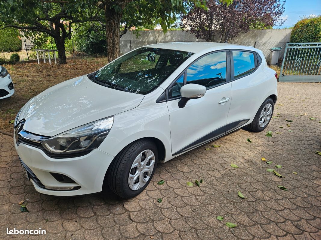 Renault clio 4 dci 75ch business 1° main (image 1)