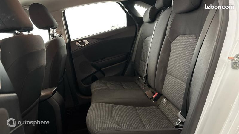 Kia Ceed 1.0 T-GDI 100ch Active (image 13)
