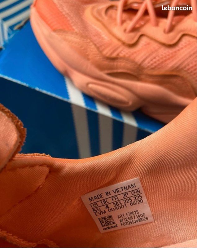 Adidas ozweego Chaussures