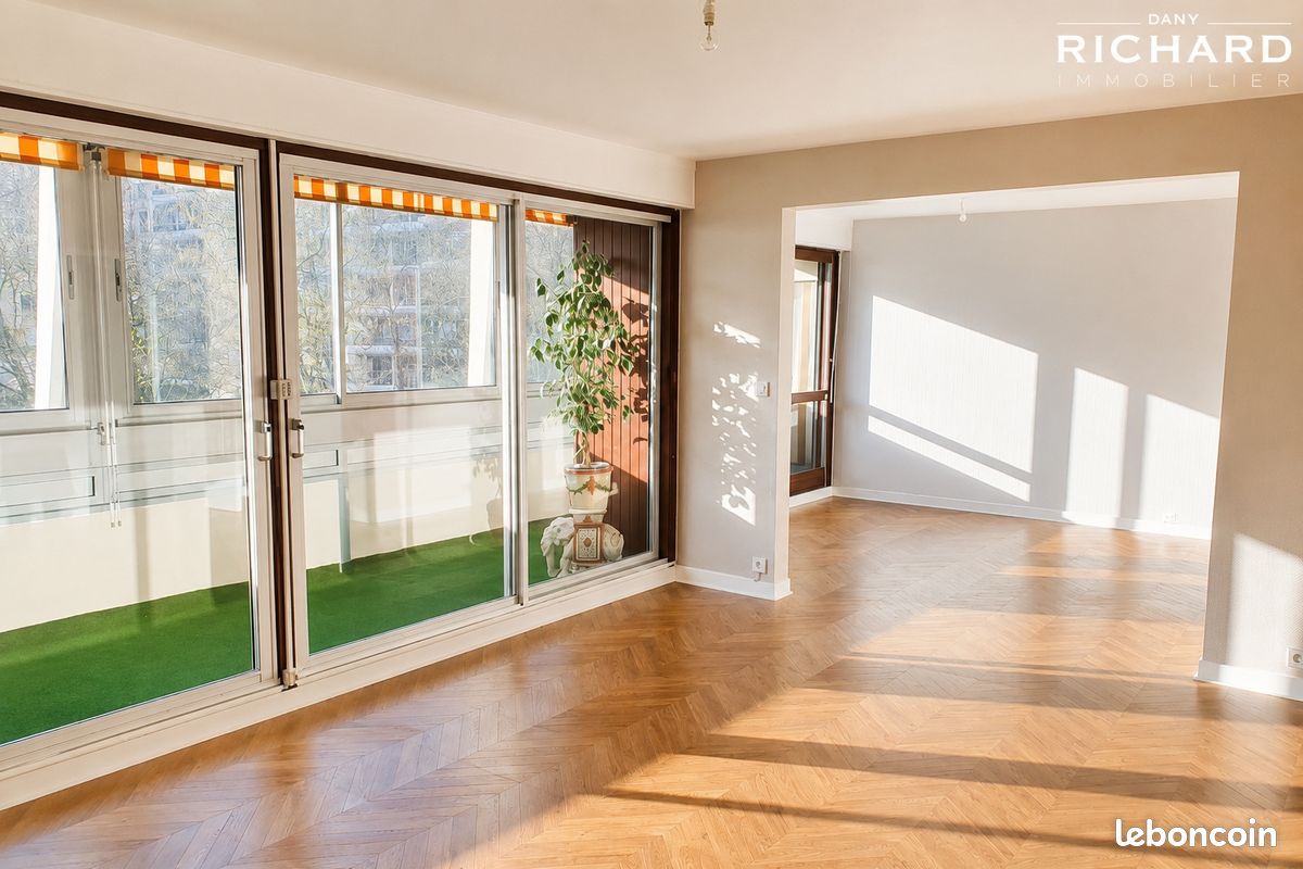 Appartement 5 pièces 108 m² · à Rennes · 108 m² · 1 436 €